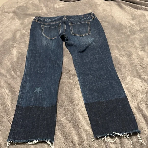 CABi Boyfriend Jeans With Celebrity Star-Design Women's Jeans Style #3937 EUC - Picture 8 of 14